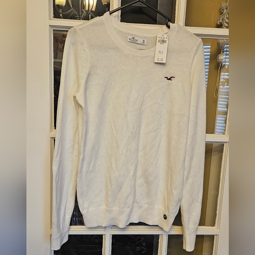 Hollister White Sweater NWT